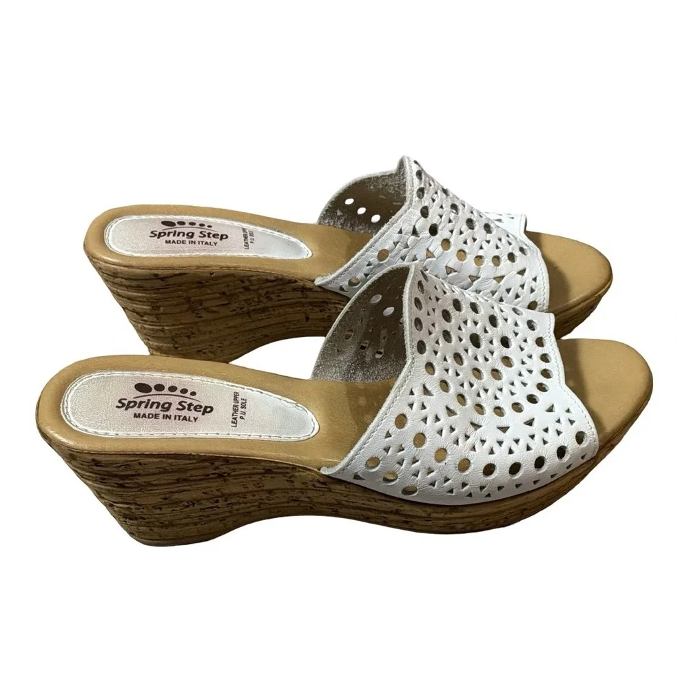 Spring Step White Leather Laser Cut Wedge Sandals Size 39 Made in Italy